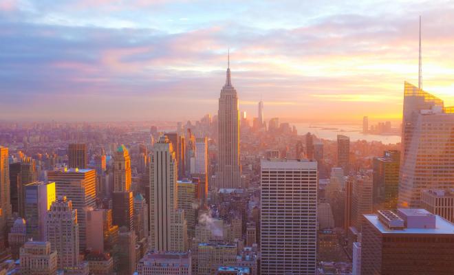 Мэр Нью-Йорка впервые получил зарплату в криптовалюте